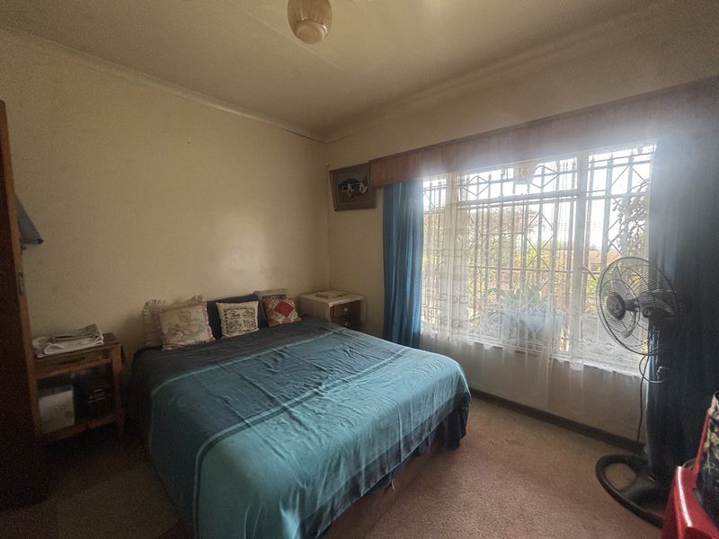 Owners on the Move - Large family home - Photo 8