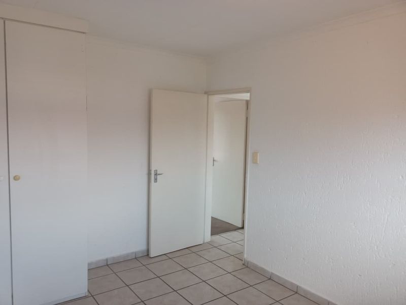 A perfect blend of comfort, convenience, and lifestyle — ideal for first-time buyers or investors! - Photo 8