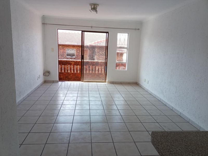 A perfect blend of comfort, convenience, and lifestyle — ideal for first-time buyers or investors! - Photo 4