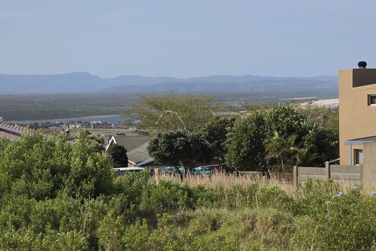 Desirable Northeasterly Orientation Stand - Photo 4