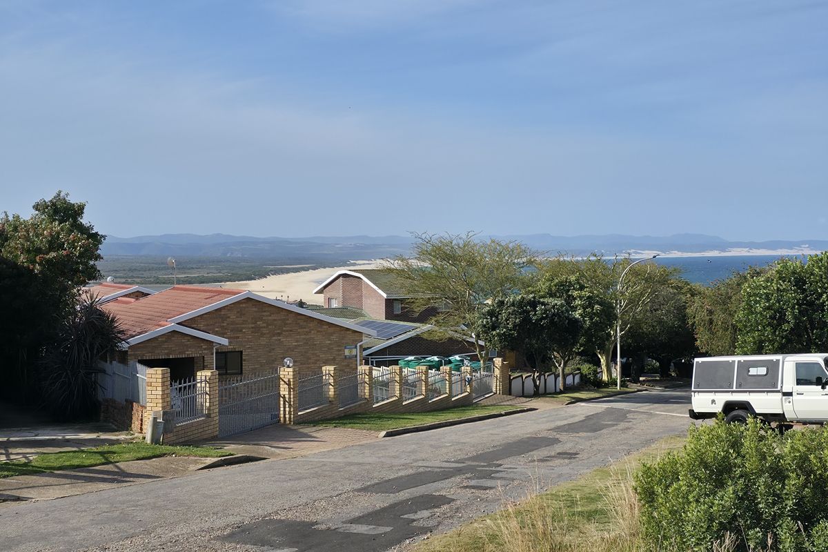 Desirable Northeasterly Orientation Stand - Photo 5