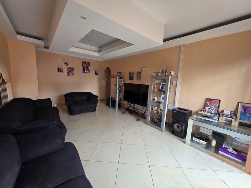 Beautiful 3 bedroom home - Photo 7