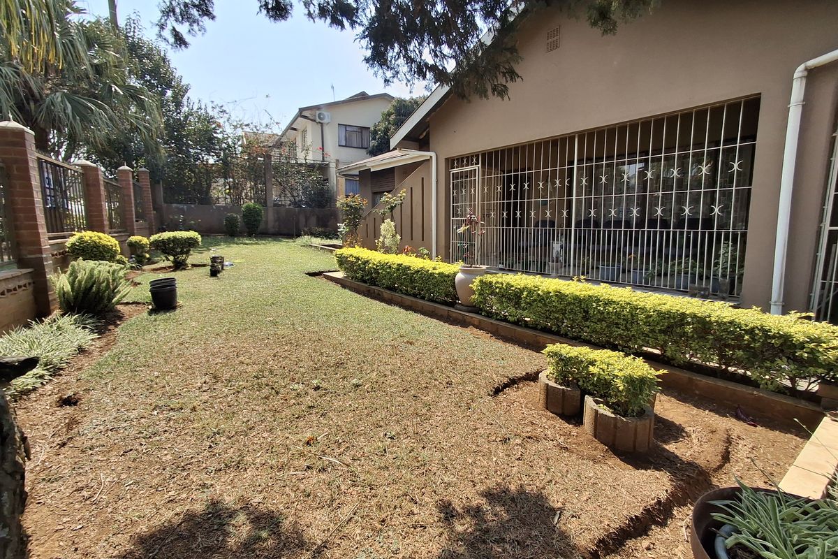 3 Bedroom House for Sale - Photo 3