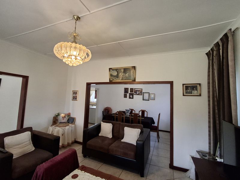 3 Bedroom House for Sale - Photo 8