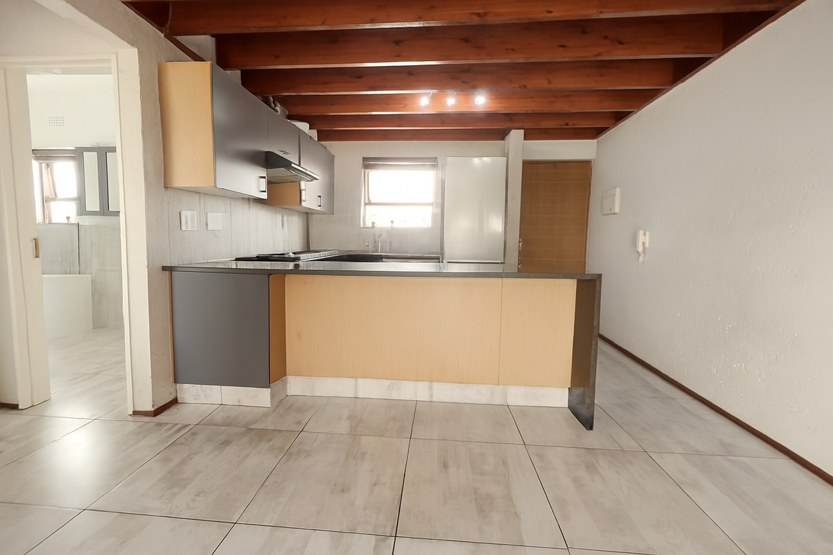 Modern 1-Bedroom Loft with Extended Loft Room in Sibaya Sands, Lonehill - Photo 4