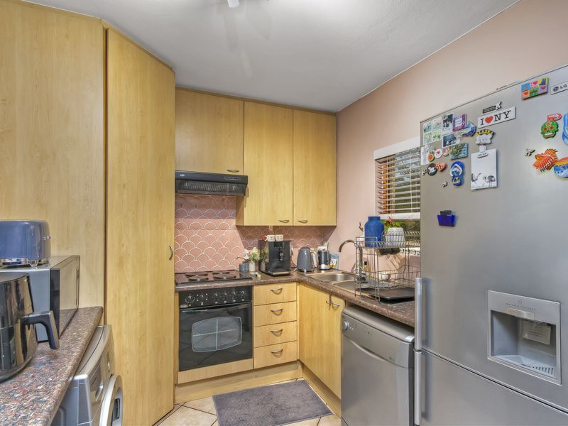 Stunning Two-Bedroom Unit for Sale. - Photo 7