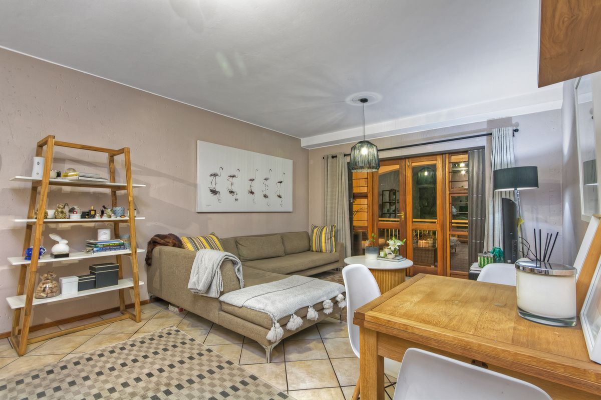 Stunning Two-Bedroom Unit for Sale. - Photo 3