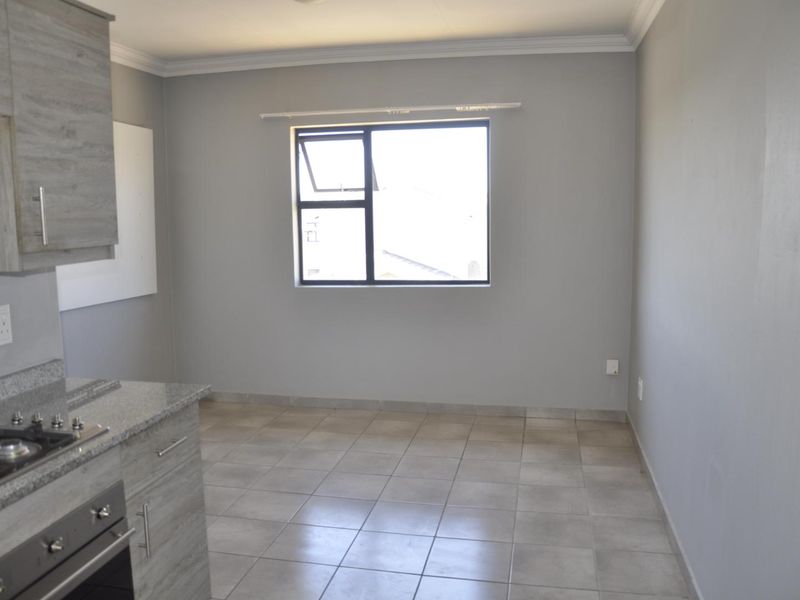 2-Bedroom Apartment for sale in the Heart of Noordwyk - Photo 4