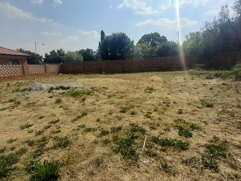 Vacant Stand for Sale in Ferryvale Secure Complex - Photo 3