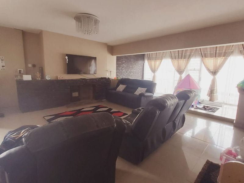 Prime Investment Opportunity In The Bluff! - Photo 3