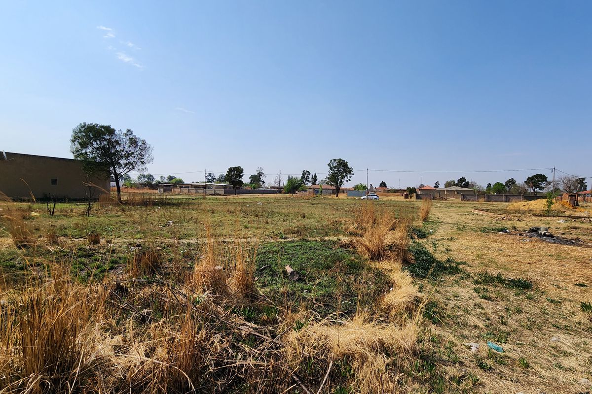 Build Your Dream Home - Photo 3