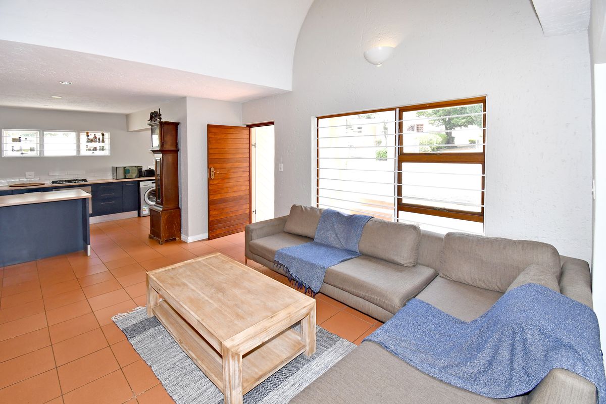 Modern Full-Title Single-Story Gem in Santanna, Lone Hill - Photo 5