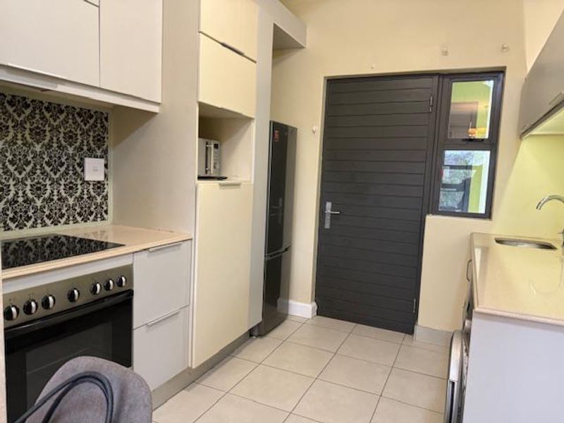 RIVONIA SANDTON - Photo 3