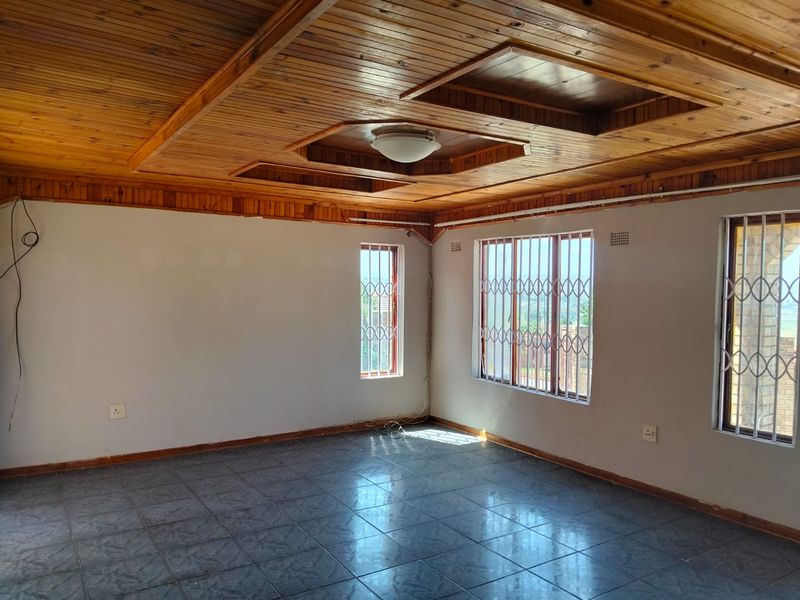 Five Bedroom House to rnt at Phase Mthatha - Photo 9