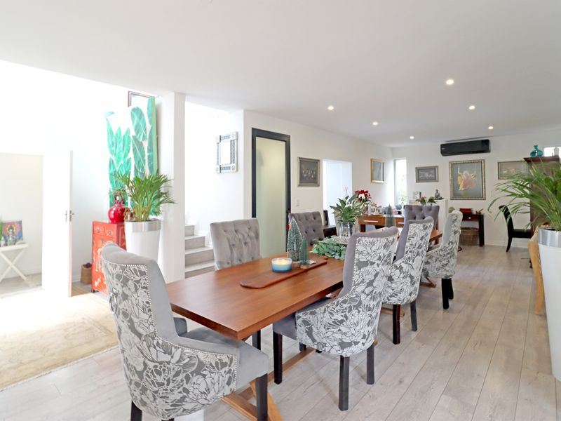 Move in and unpack in this beautifully renovated home! - Photo 6