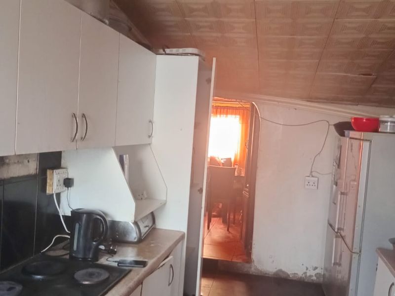 House For Sale In Mossel Bay - Photo 3