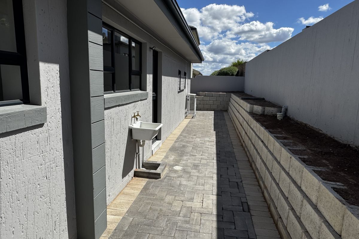 Your coastal dream home awaits. Brand new House in Monte Christo Estate (Hartenbos) - Photo 5