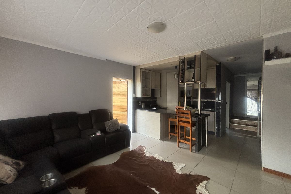 Secure Sectional Title - Photo 4