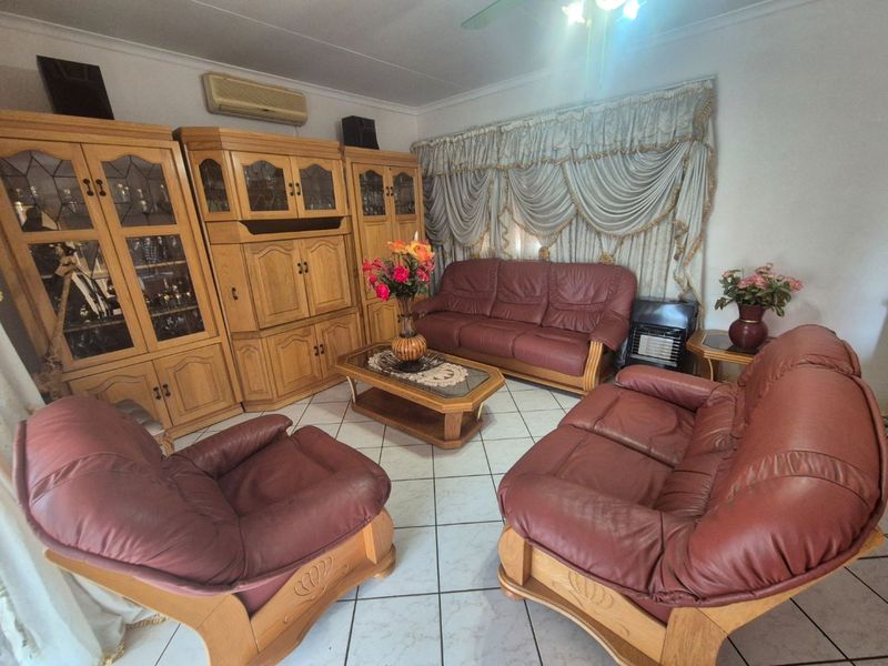 House For Sale In Akasia - Photo 7