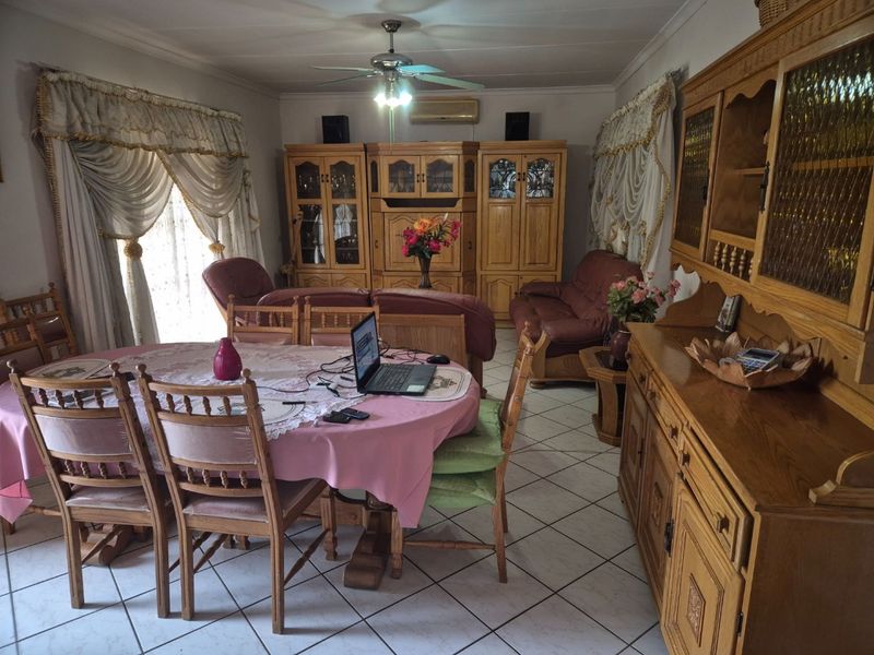 House For Sale In Akasia - Photo 4