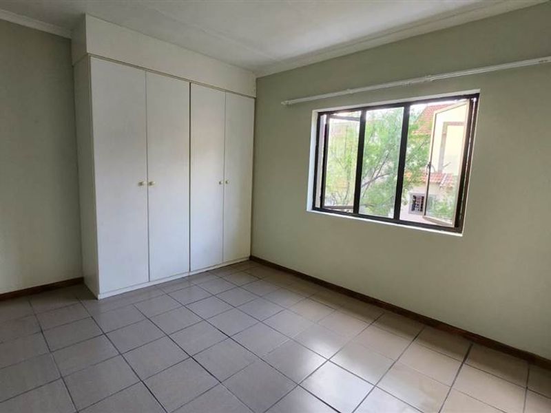 Charming 2-Bedroom Duplex — Ready to Become Your Home - Photo 10