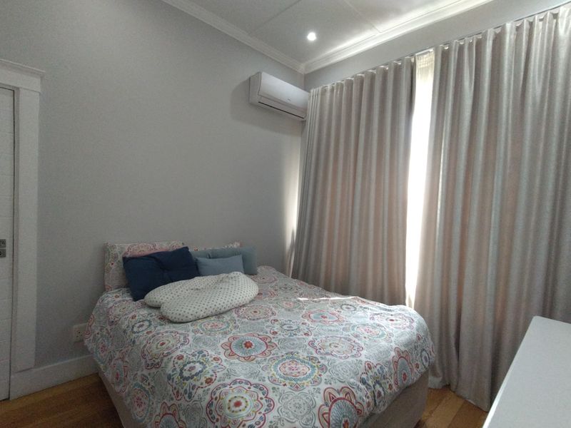 2 Beds with 2 Parking Musgrave Prime Location - Photo 9