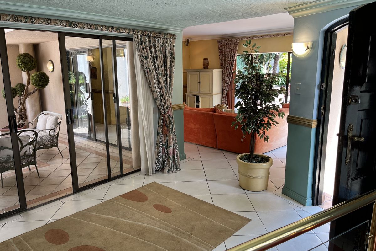 Solid St Andrews Family Home - Photo 4