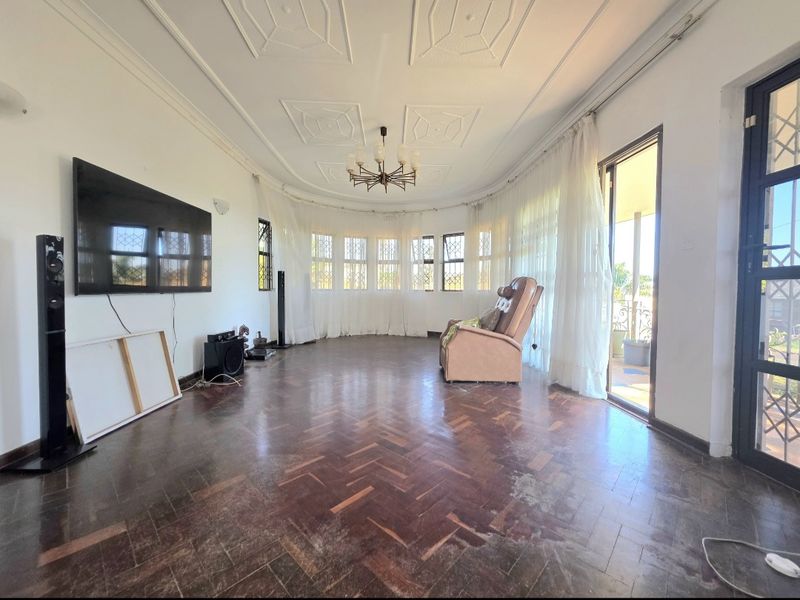 Your Family’s Forever Home Awaits – Spacious 4-Bedroom in Isipingo Hills! - Photo 8