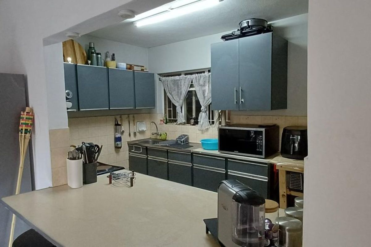 Spacious 3-Bedroom Duplex for Sale in Pretoria North - Photo 2