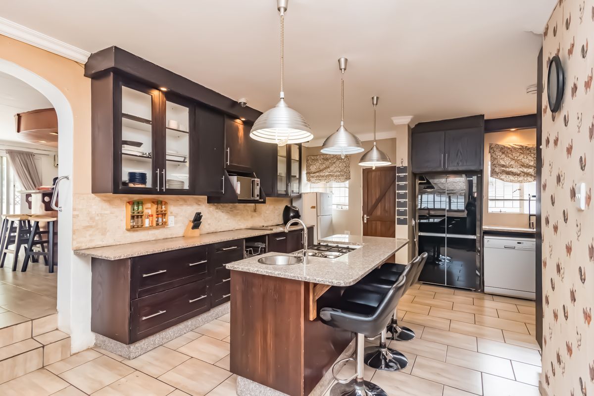 Corner Stand with Space, Style & A Splash of Something Extra - Photo 3