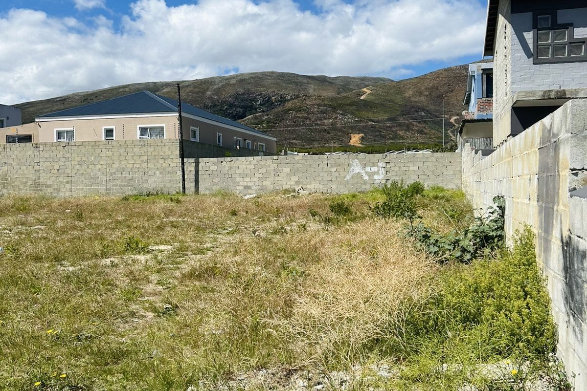 Coastal Charm Awaits – Vacant Stand in Hawston - Photo 5