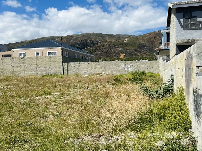 Coastal Charm Awaits – Vacant Stand in Hawston - Photo 5