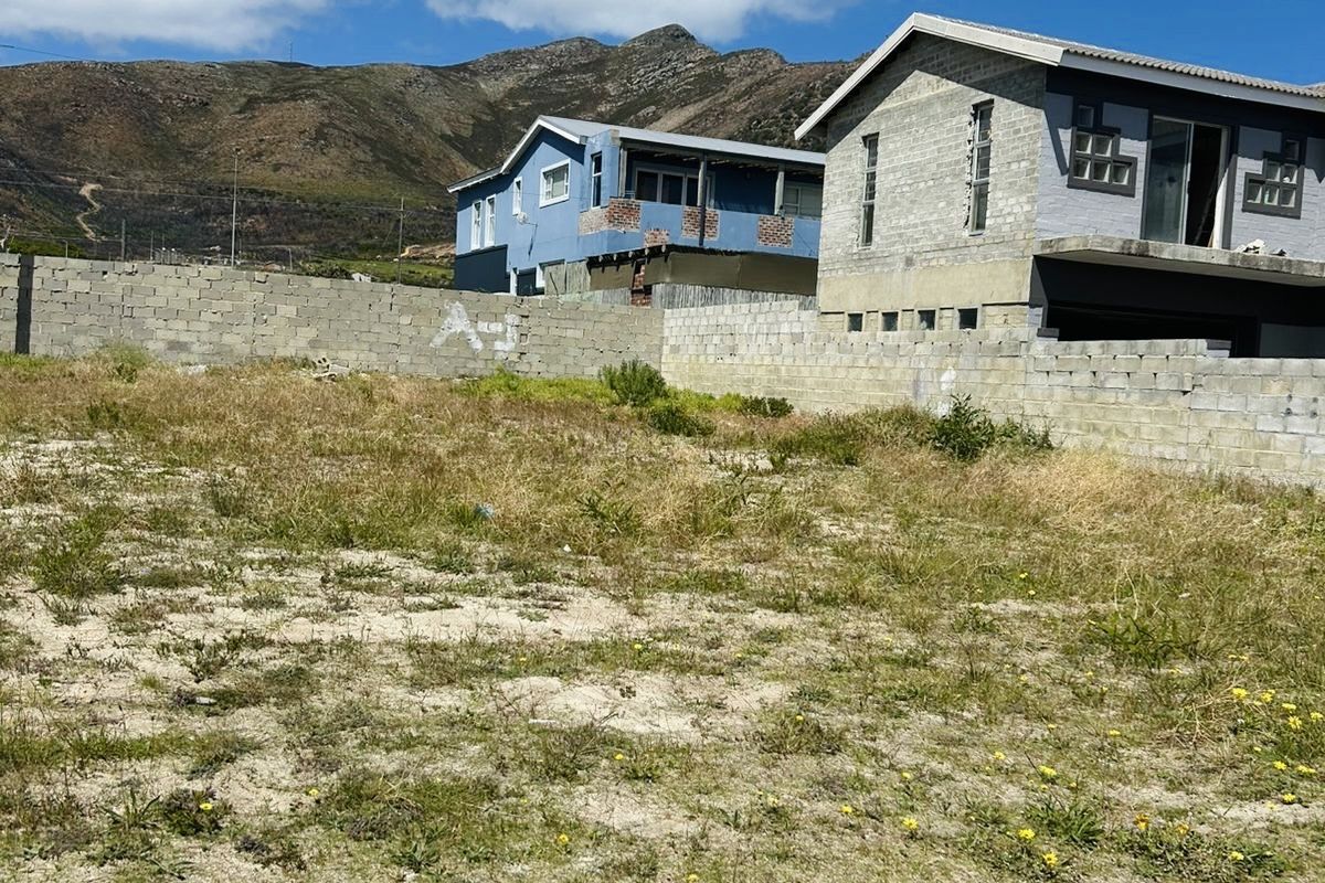 Coastal Charm Awaits – Vacant Stand in Hawston - Photo 4