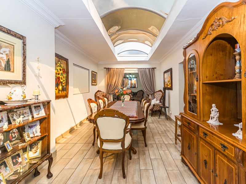 4 Bedroom Family home for sale in Doringkloof - Photo 7