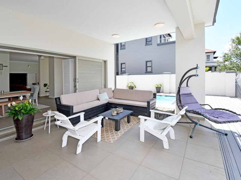 Elegant Coastal-Inspired Living on the Premium Gary Player Golf Estate - Photo 9