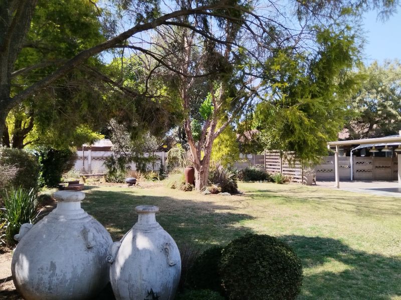Charming Family Home for Sale in Vanderbijlpark SE 2 - Photo 8