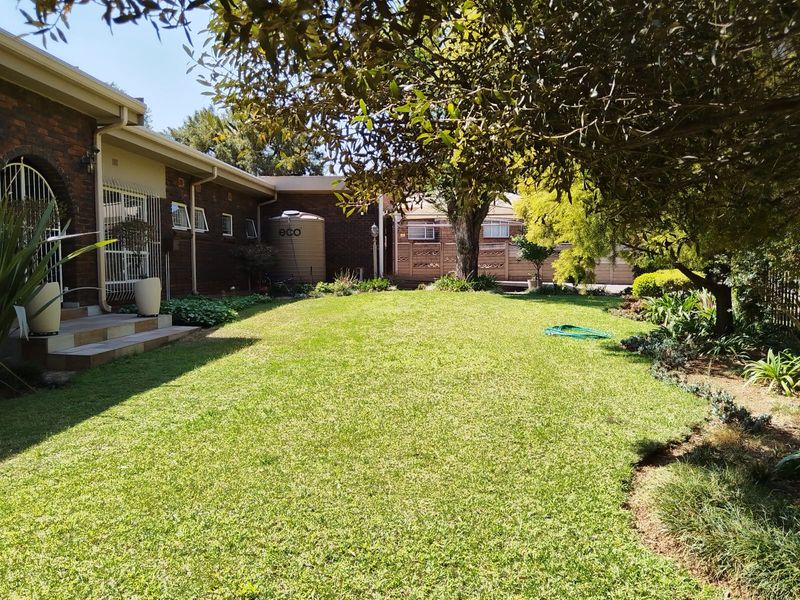 Charming Family Home for Sale in Vanderbijlpark SE 2 - Photo 4