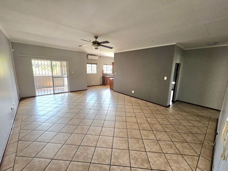 Apartment For Sale In Louis Trichardt - Photo 2
