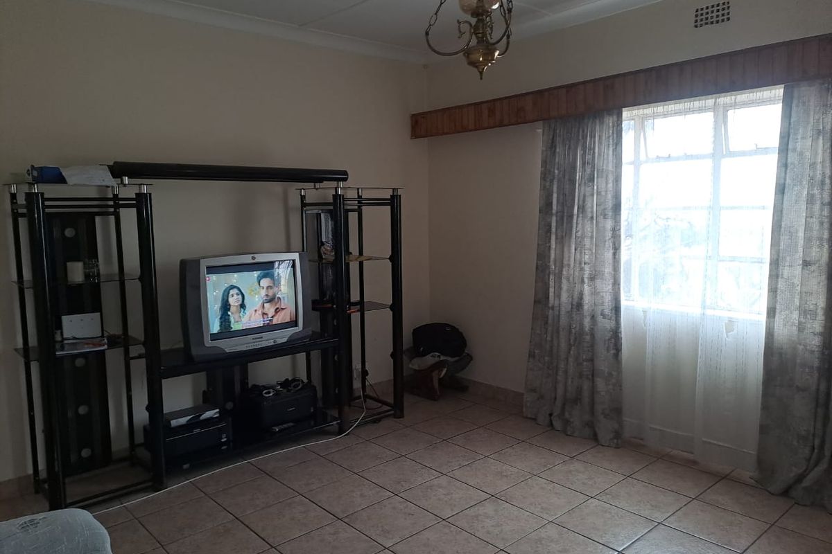 Well Priced Apartment - Gret Value For Your Money! - Photo 4