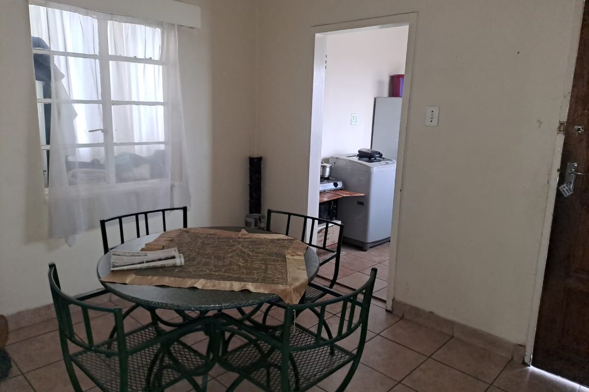 Well Priced Apartment - Gret Value For Your Money! - Photo 3