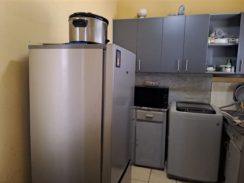 Invest or Own - Photo 5