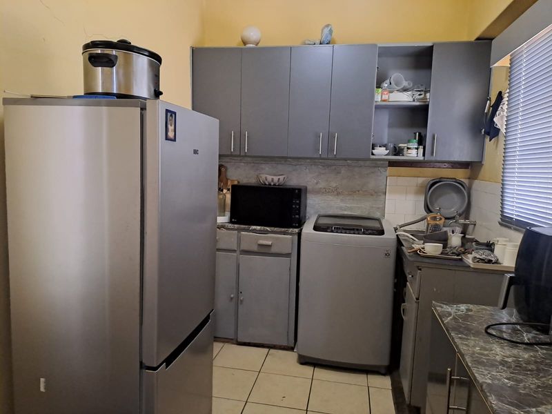 Invest or Own - Photo 6