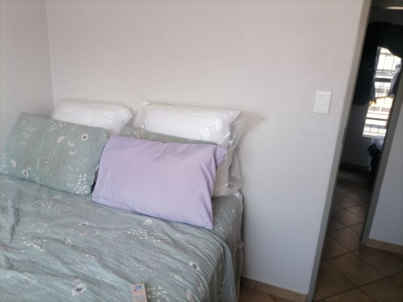 Discover a beautiful  House in Lotus ,Pretoria west - Photo 6