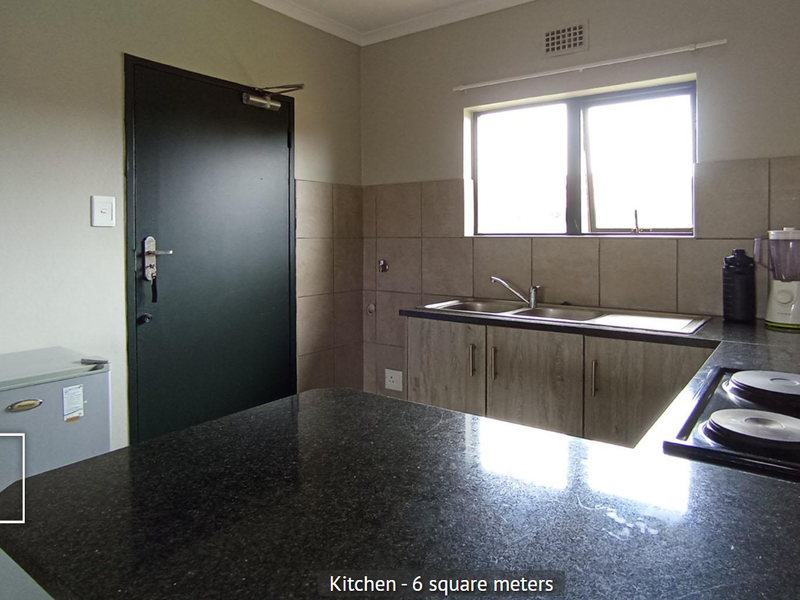 Stunning 2-bedroom apartment for sale in La Montagne, Pretoria—perfect blend of comfort and style! - Photo 5
