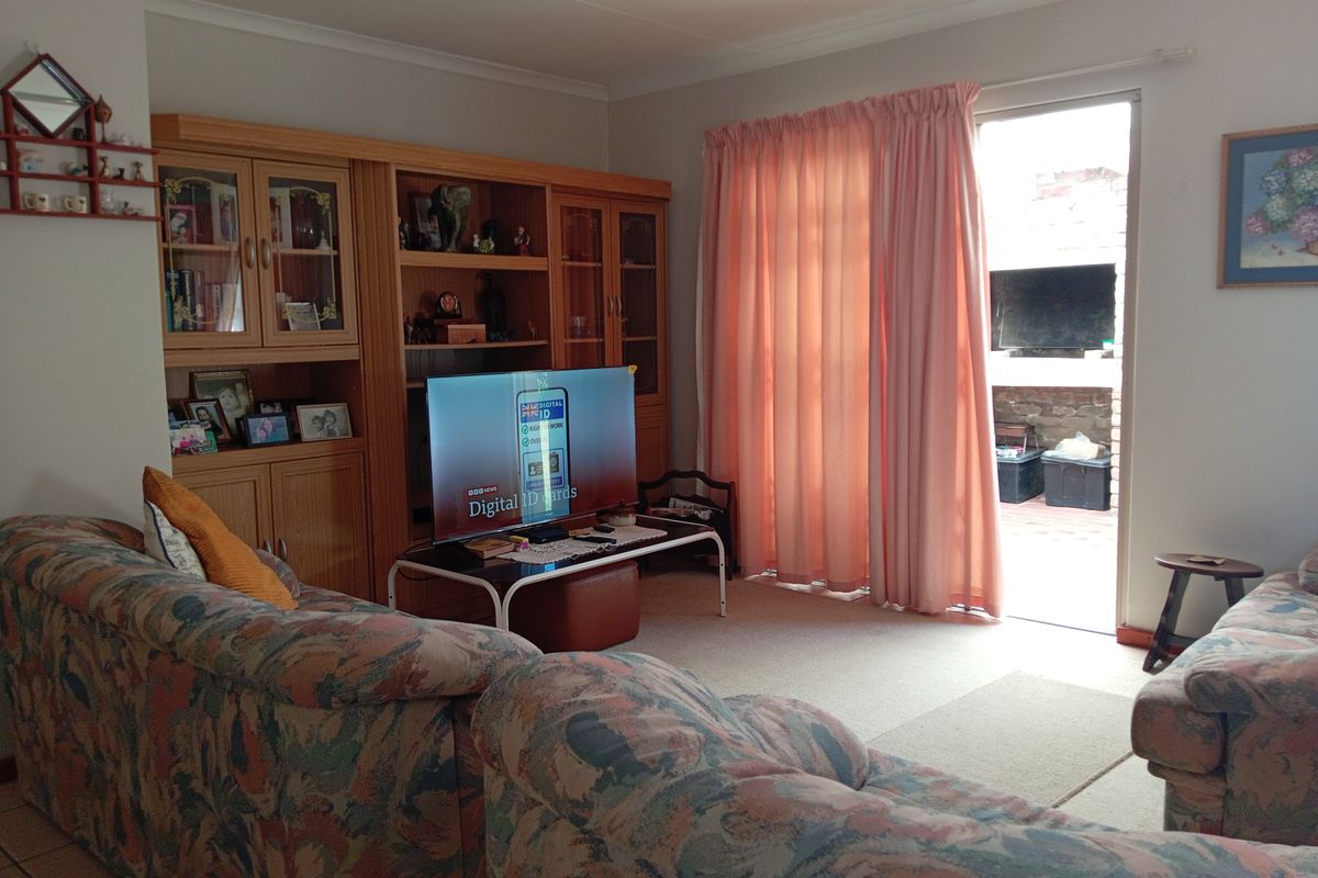 Scalling down or starting out? - Photo 3