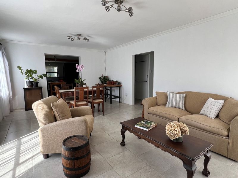 Comfort & Country Charm in Napier - Photo 4