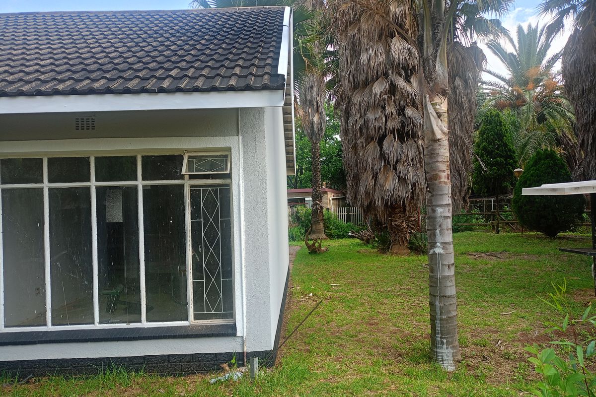 Renovation in progress -The perfect family home for your start up family - Photo 4