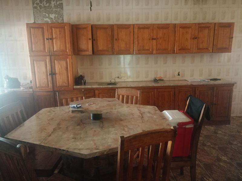 Renovation in progress -The perfect family home for your start up family - Photo 6