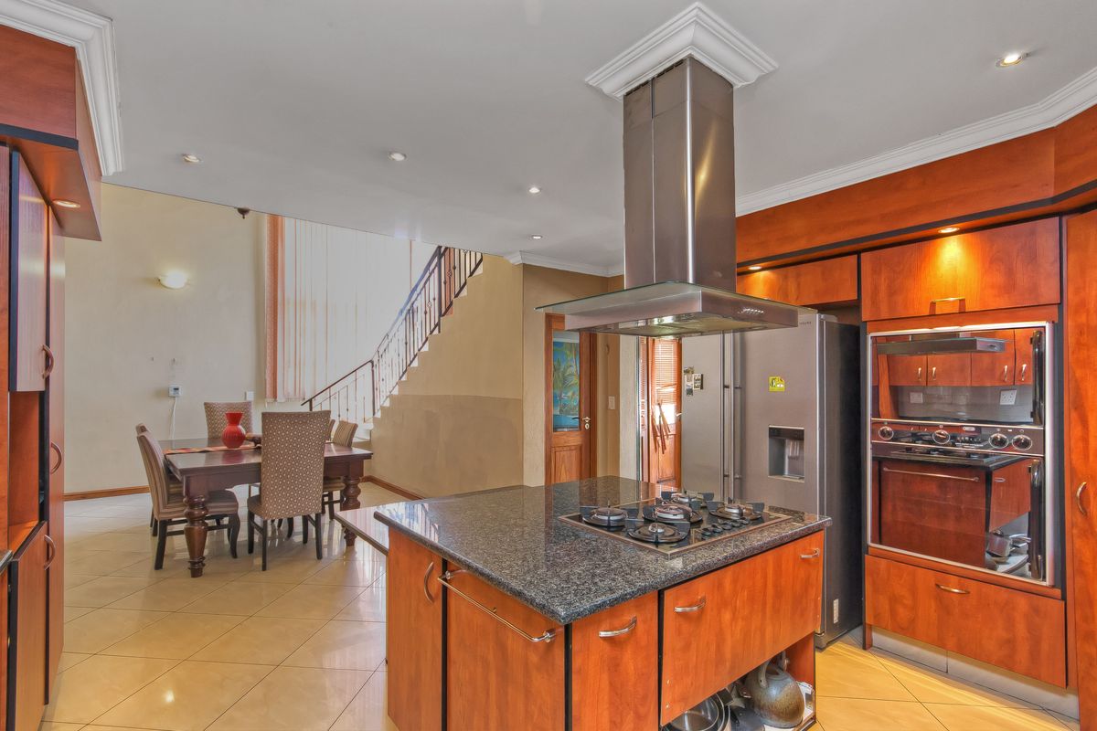 Opportunity Awaits: Transform This Fixer-Upper into Your Dream Home - Photo 2
