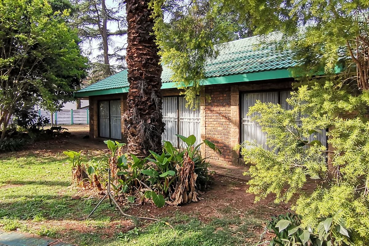 3-bedroom Townhouse in Duncanville, Vereeniging – perfect for modern living and comfort - Photo 5